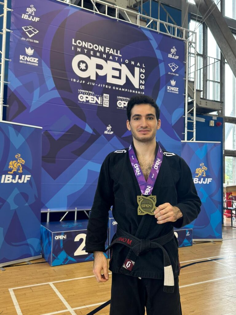 Jorge Calviño Mudarra conquista doble medalla de bronce para Panamá en el London Fall IBJJF 2025 2 WhatsApp Image 2025 10 12 at 4.22.20 PM