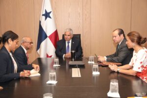 Presidente Mulino y el Secretario General de la OEA evalúan la situación geopolítica del hemisferio