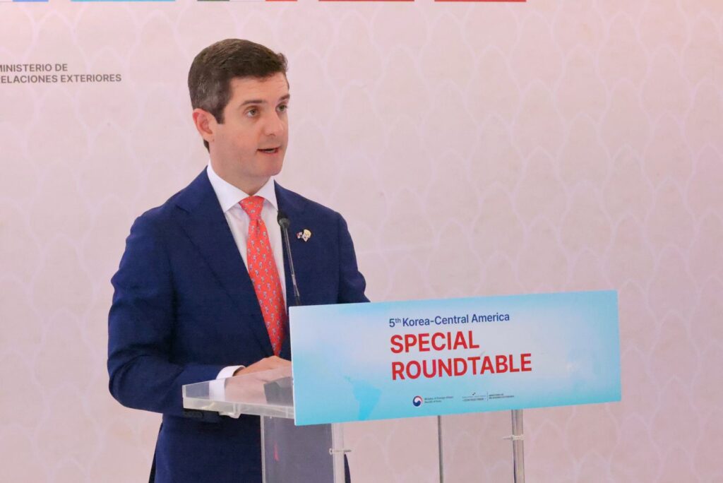 WhatsApp Image 2025 12 11 at 10.05.52 PM