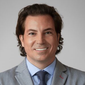 Supermercados Xtra refuerza su visión de futuro y liderazgo con la incorporación de talento global