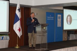 MiAMBIENTE reconoce a 170 empresas y organizaciones por reducir su huella de carbono